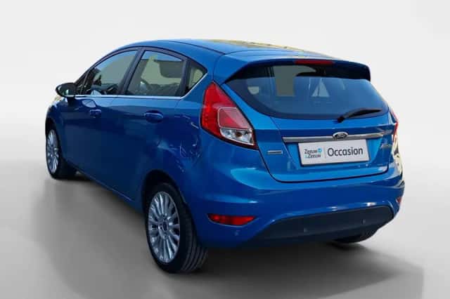 Ford Fiesta (2013) thumbnail 5