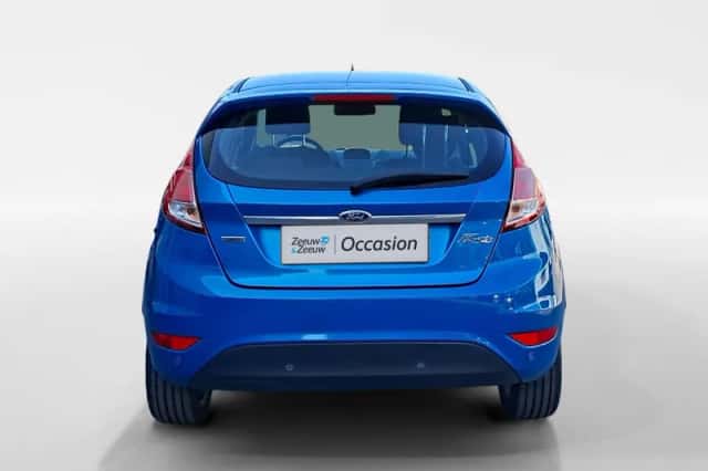 Ford Fiesta (2013) thumbnail 6