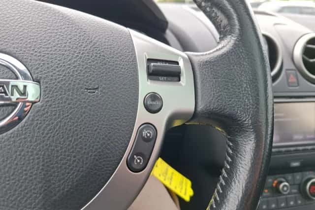 Nissan Qashqai (2013) thumbnail 17