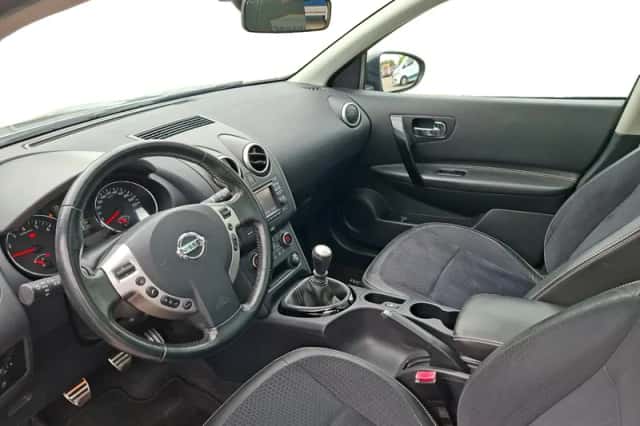 Nissan Qashqai (2013) thumbnail 9