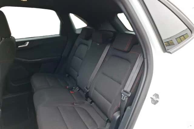 Ford Kuga (2023) thumbnail 14