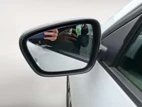 Ford Kuga (2023) thumbnail 8