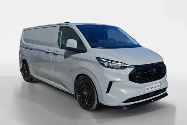 Ford Transit Custom (2024) thumbnail 3