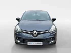 Renault Clio (2017) thumbnail 2