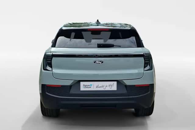 Ford Explorer (2026) thumbnail 6
