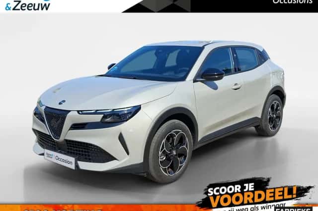 Alfa Romeo Junior (2025) thumbnail 1