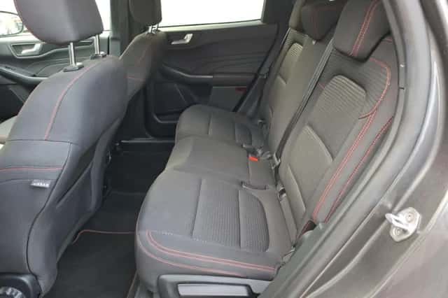 Ford Kuga (2023) thumbnail 12