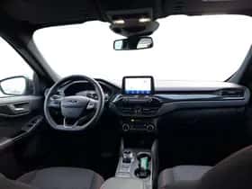 Ford Kuga (2023) thumbnail 14