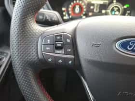 Ford Kuga (2023) thumbnail 18
