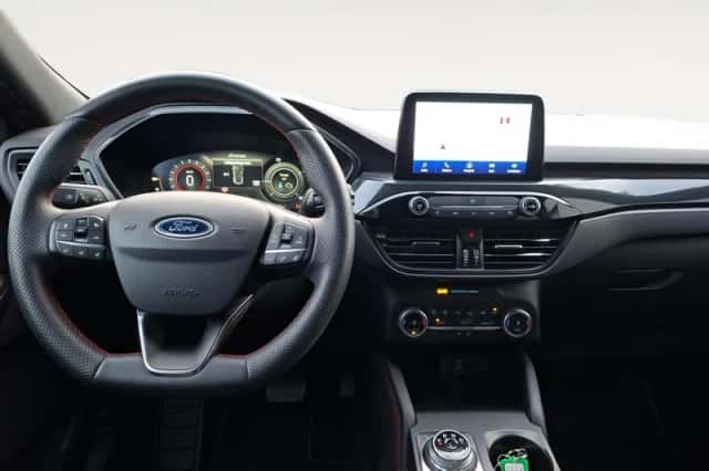 Ford Kuga (2023) thumbnail 21