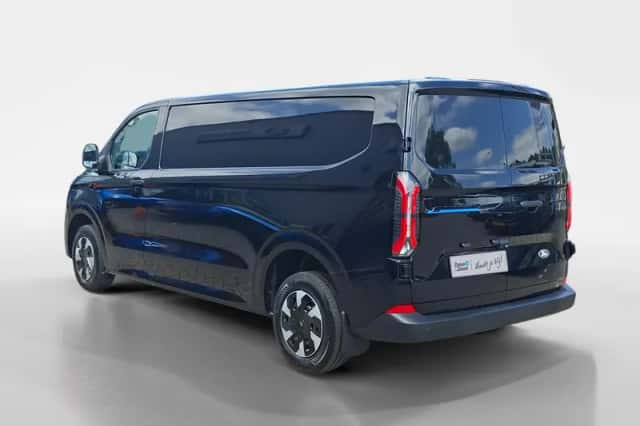 Ford E-Transit Custom (2026) thumbnail 5