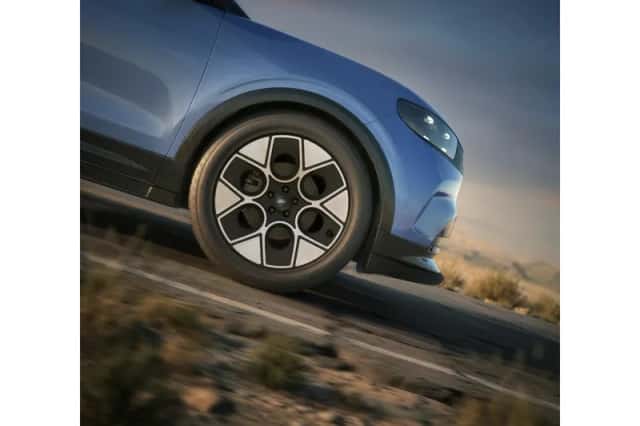 Ford Capri (2026) thumbnail 6