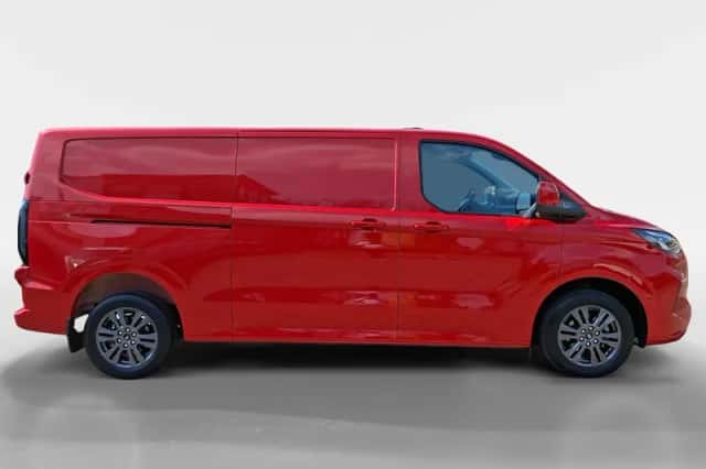 Ford Transit Custom (2024) thumbnail 4