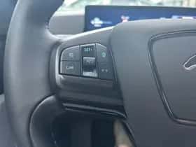 Ford Mustang Mach-E (2026) thumbnail 13