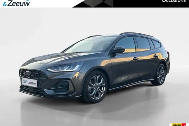 Ford Focus (2023) thumbnail 1