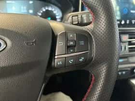 Ford Focus (2023) thumbnail 16
