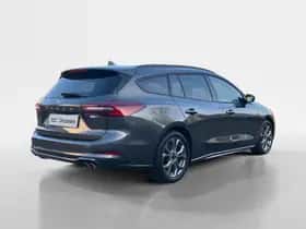 Ford Focus (2023) thumbnail 6