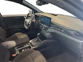 Ford Focus (2023) thumbnail 8