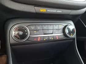Ford Fiesta (2023) thumbnail 24