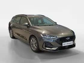 Ford Focus (2023) thumbnail 4
