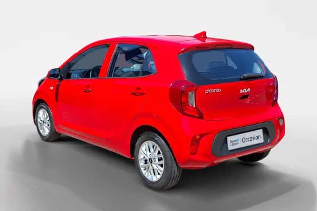 Kia Picanto (2021) thumbnail 5