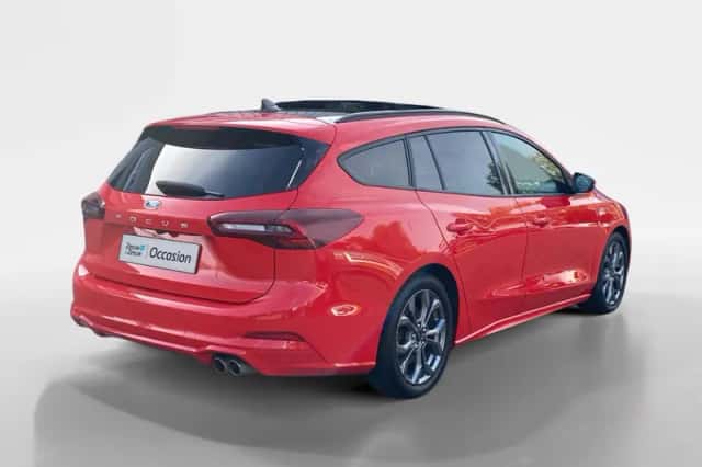 Ford Focus (2025) thumbnail 5