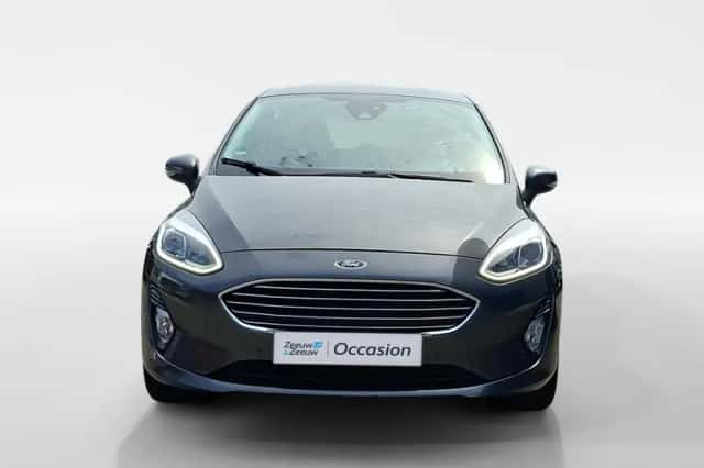 Ford Fiesta (2018) thumbnail 2