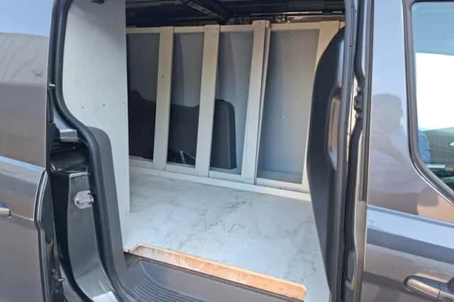 Ford Transit Connect (2024) thumbnail 15