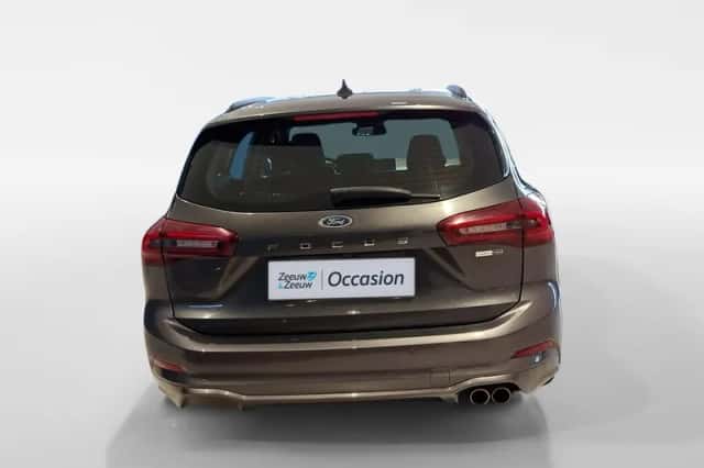 Ford Focus (2023) thumbnail 6