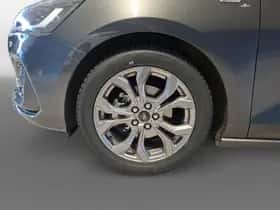 Ford Focus (2023) thumbnail 8