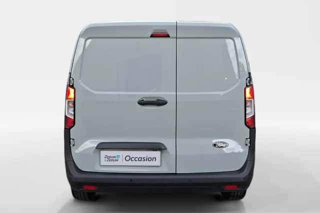 Ford Transit Courier (2024) thumbnail 6