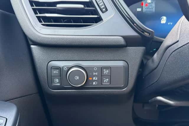 Ford Kuga (2026) thumbnail 21