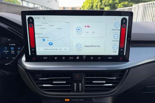 Ford Kuga (2026) thumbnail 31
