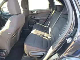Ford Kuga (2023) thumbnail 16