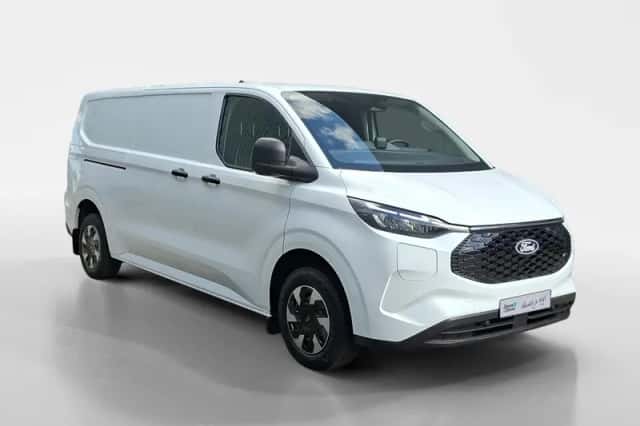 Ford E-Transit Custom (2026) thumbnail 3