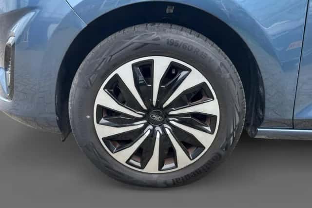 Ford Fiesta (2023) thumbnail 8