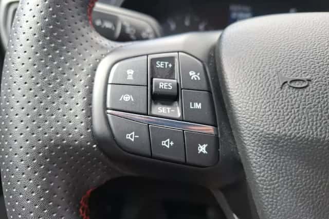 Ford Focus (2024) thumbnail 15