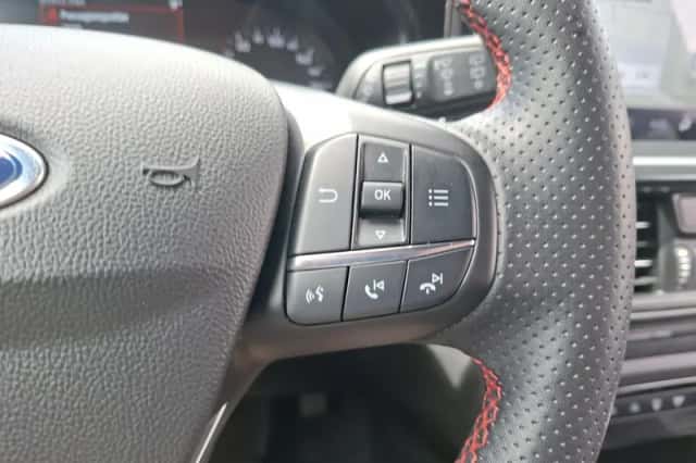 Ford Focus (2024) thumbnail 16