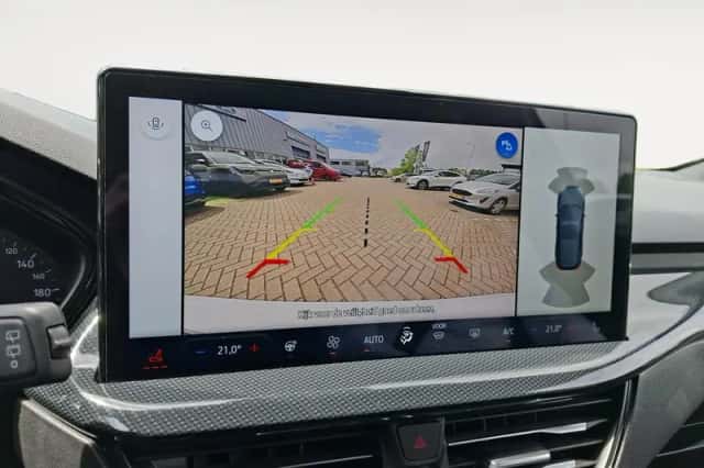 Ford Focus (2024) thumbnail 19