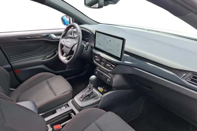 Ford Focus (2024) thumbnail 9