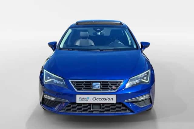 SEAT Leon (2019) thumbnail 2