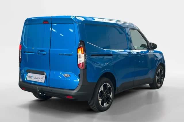 Ford E-Transit Courier (2026) thumbnail 5