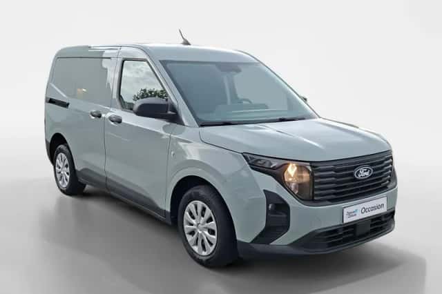 Ford Transit Courier (2024) thumbnail 4