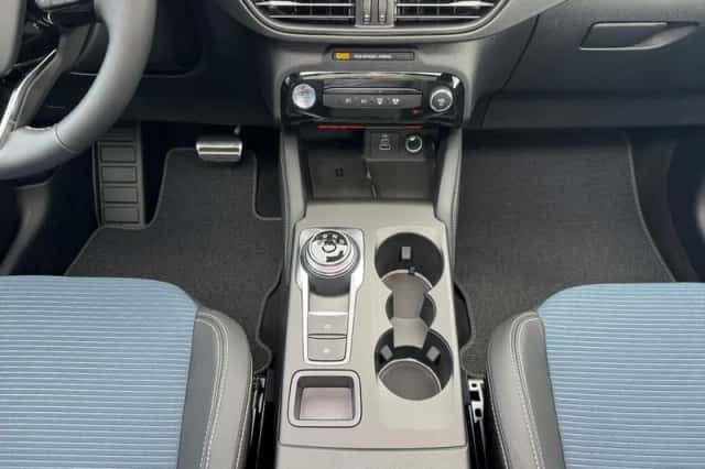 Ford Kuga (2026) thumbnail 32