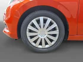 Nissan Micra (2017) thumbnail 8