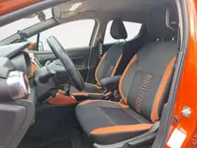 Nissan Micra (2017) thumbnail 10