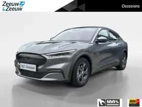Ford Mustang Mach-E (2021) thumbnail 1