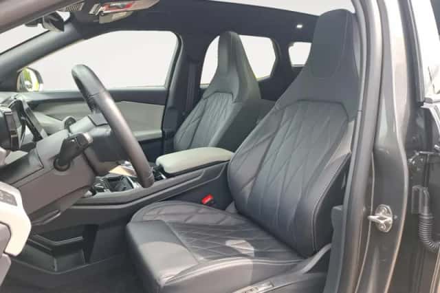 Ford Explorer (2025) thumbnail 12