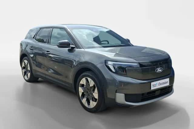 Ford Explorer (2025) thumbnail 4