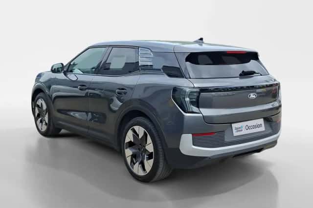 Ford Explorer (2025) thumbnail 6